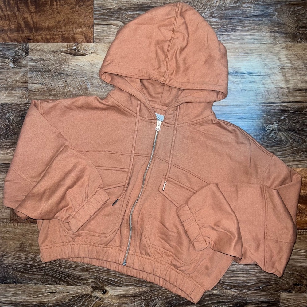 Ashley Vintage Charm Cropped Full Zip Hoodie - Pecan, Size L